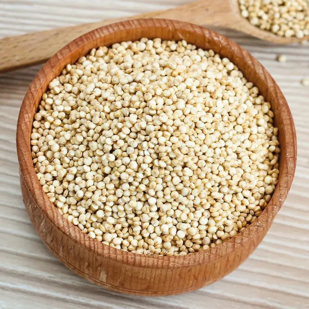 quinoa_em_graos_branca_1_kg_1347_1_d912f99e42a3e5604c1a1ba2ec3241fd 10 Alimentos Ricos em Proteínas Que Você Precisa Conhecer